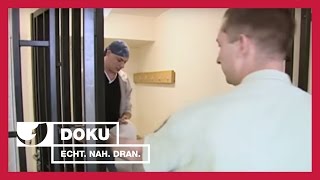 Erste Tage im Knast  Experience  Die Reportage  kabel eins Doku [upl. by Einnig]